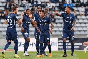 周日017 法甲保级对决：欧塞尔主场续命 巴黎FC客场稳势